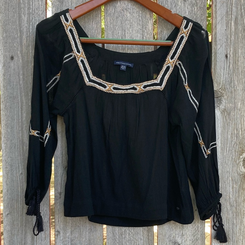 AEO Black Top